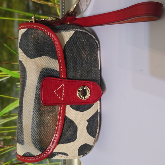 Dooney & Bourke Giraffe Print Tote + Coin Pouch & Card Holder Set - Picture 12 of 16